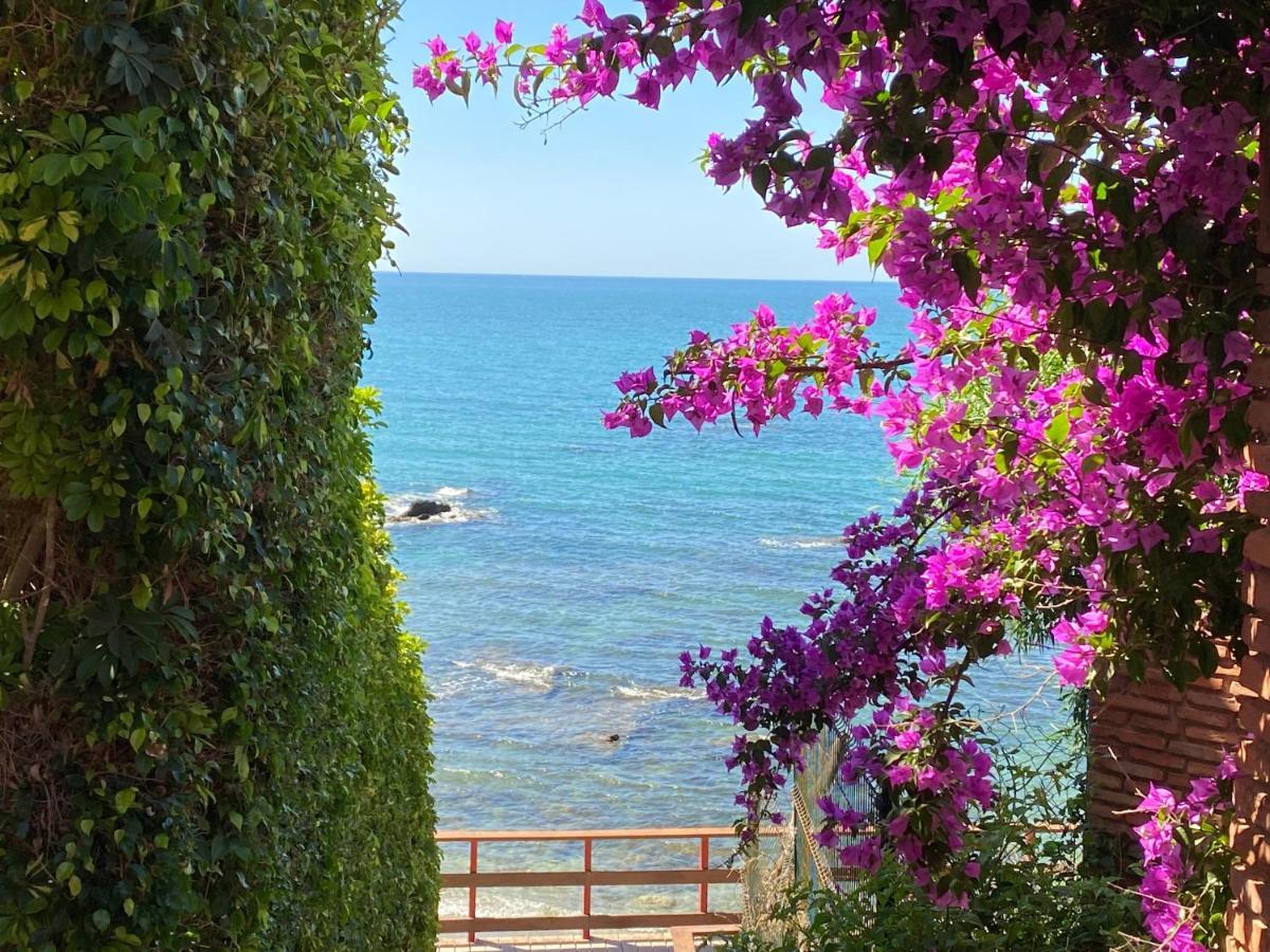 Independent Villa Beach House El Bosque La Cala De Mijas Exterior photo