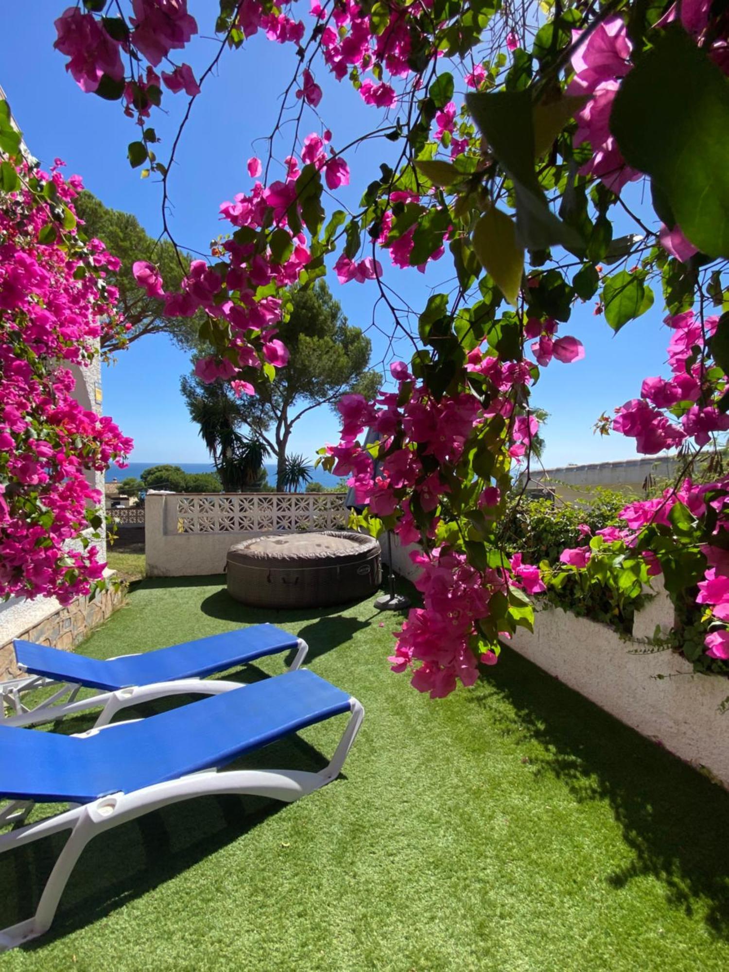 Independent Villa Beach House El Bosque La Cala De Mijas Exterior photo