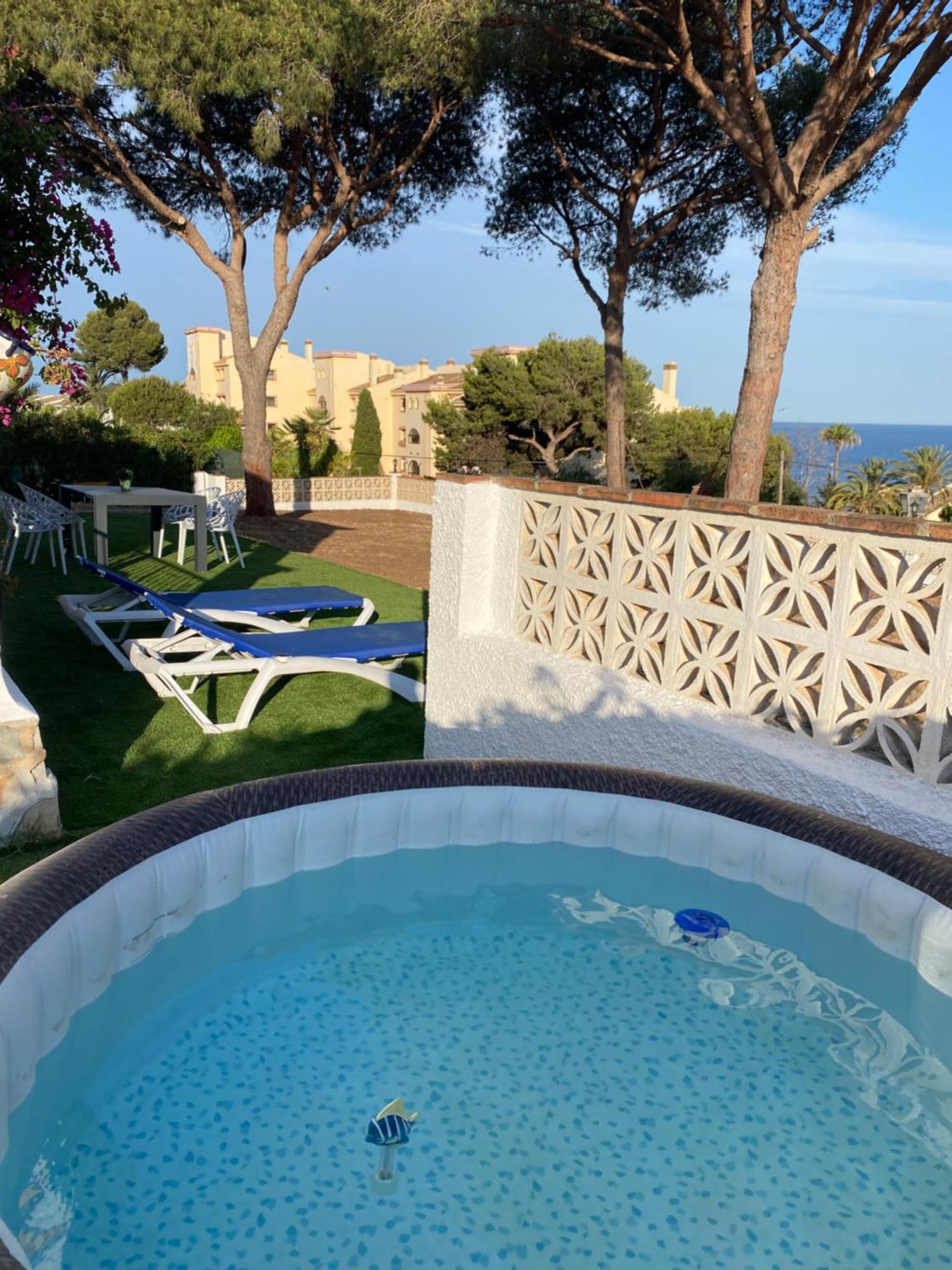 Independent Villa Beach House El Bosque La Cala De Mijas Exterior photo