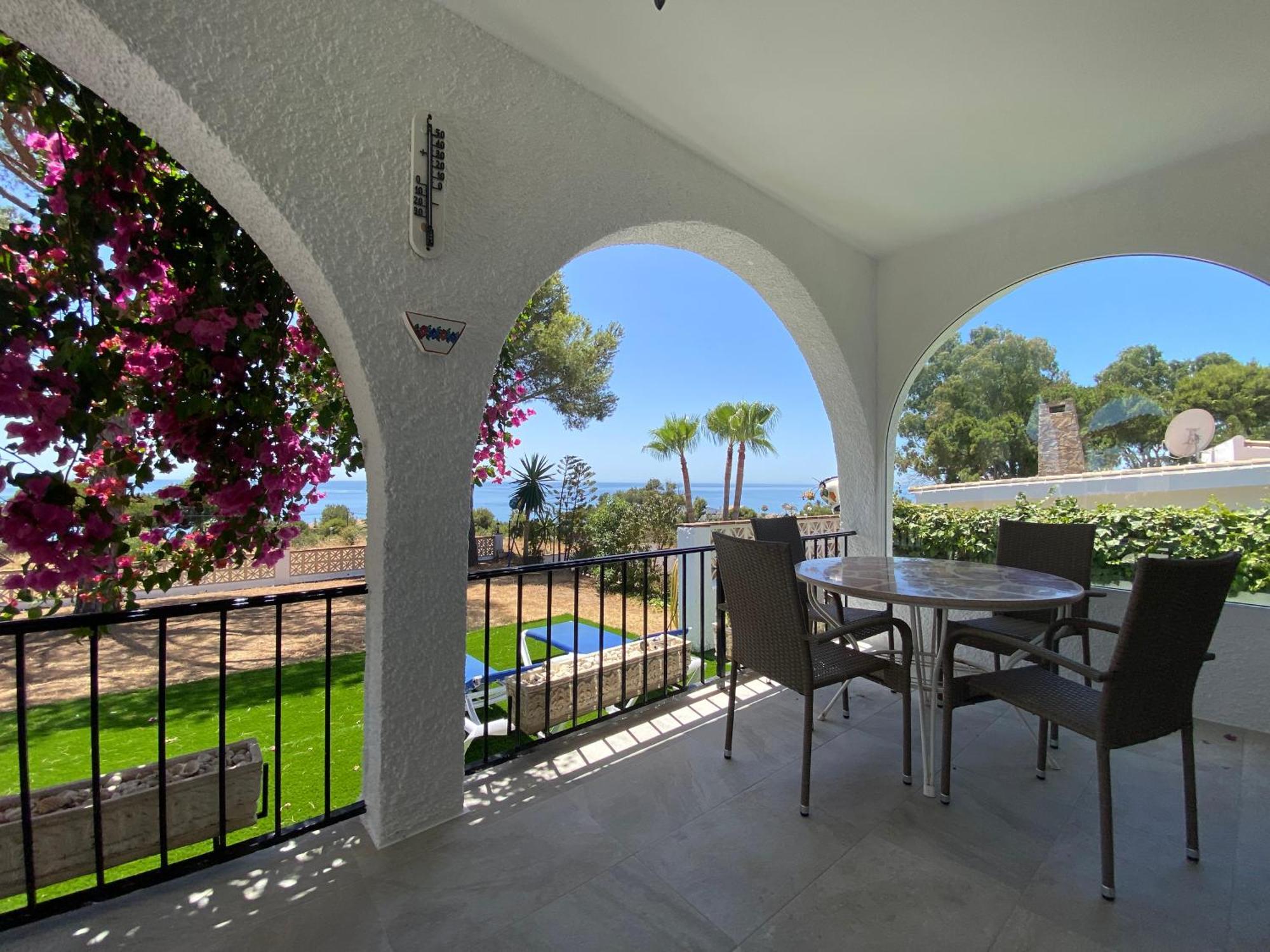 Independent Villa Beach House El Bosque La Cala De Mijas Exterior photo