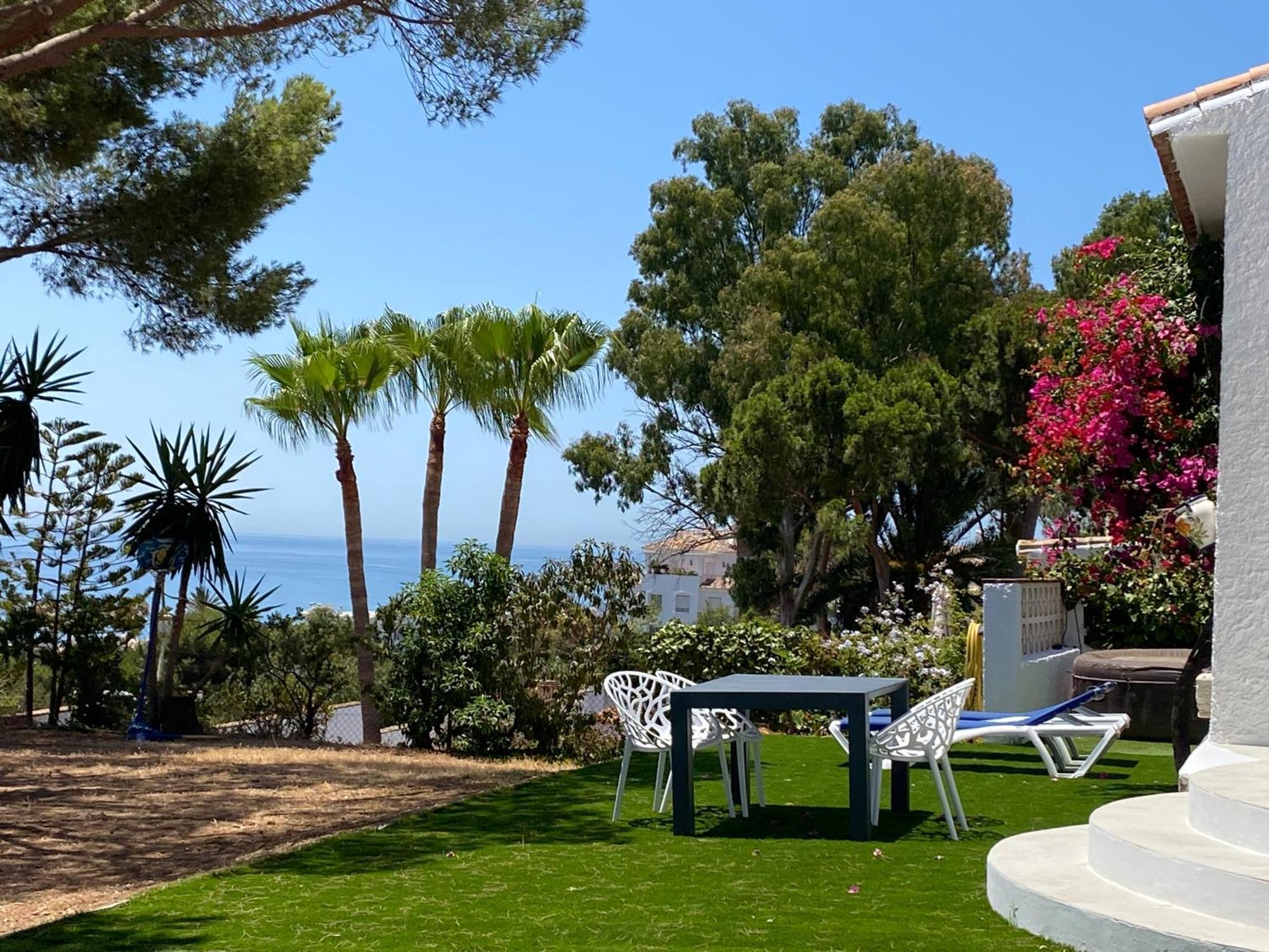 Independent Villa Beach House El Bosque La Cala De Mijas Exterior photo